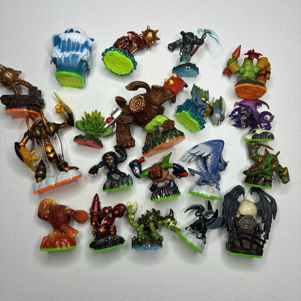 Skylanders Huge Collection Lot 112 Figures Traps Vehicles Portals Mixed Rare - Picture 2 of 15